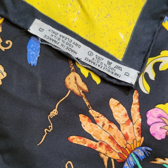 HERMES SILK SCARF PIERRES d' ORIENT et OCCIDENT - Picture 3 of 8